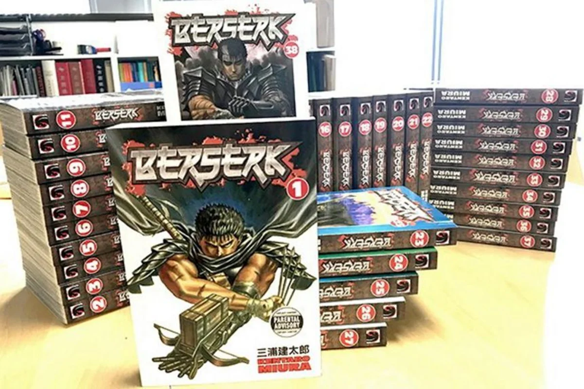 خرید مانگا Berserk مانگای برزرک به زبان انگلیسی